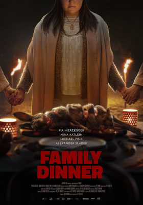 Family Dinner (2022/de Peter Hengl) 