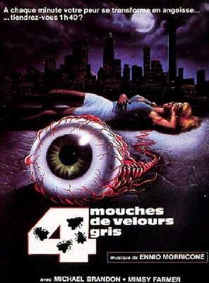 Quatre Mouches De Velours Gris