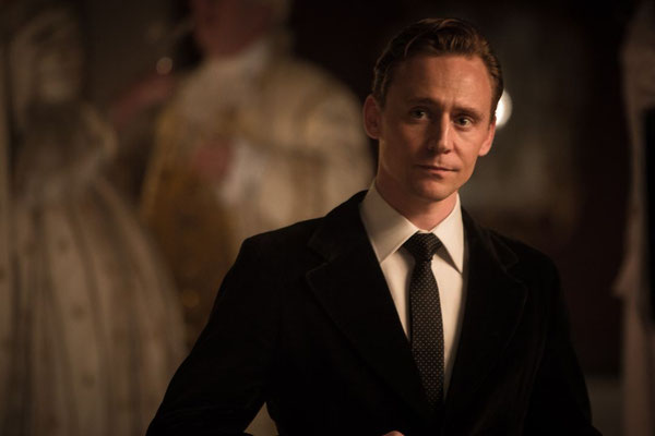 High-Rise de Ben Wheatley - 2015 / Science-Fiction