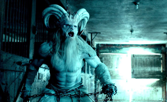 A Christmas Horror Story de Grant Harvey, Steven  Hoban & Brett Sullivan - 2015 / Horreur 