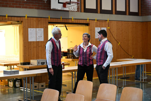 und letzte Details besprechen