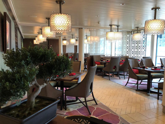Celebrity Eclipse © Tiegel-Reisen