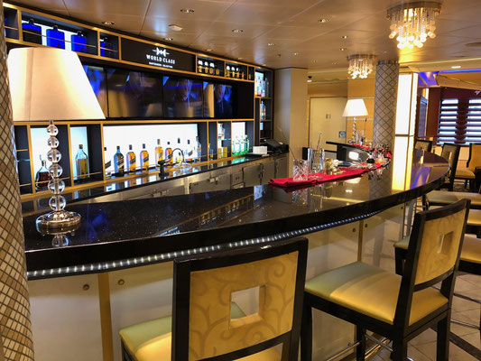 Celebrity Eclipse © Tiegel-Reisen