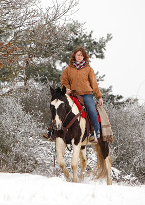 RossFoto - Dana Krimmling - WinterWunderLand - Reiten im Winter