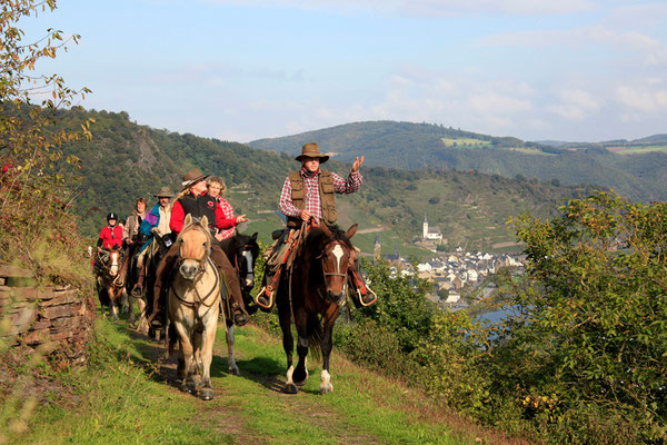 RossFoto - Dana Krimmling - Bunt wie der Herbst - Reiten im Herbst