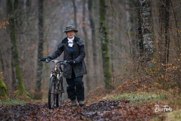 Chasse a courre Abbaye du val des Choues, RossFoto Dana Krimmling