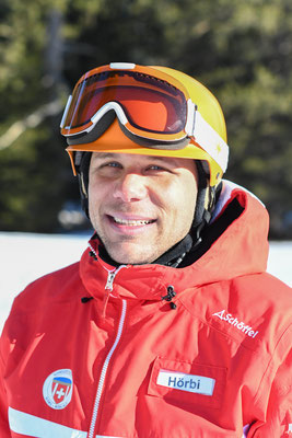 Hörbi / Ski- und Snowboardlehrer
