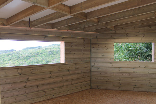 Extension en ossature bois sur pilotis à Ravine à Malheur