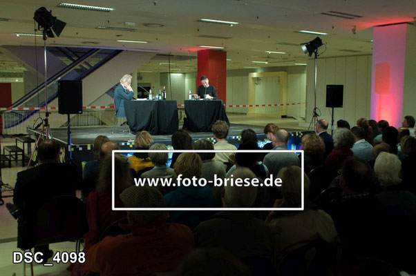 Hubert Winkels Foto: Jörg Briese