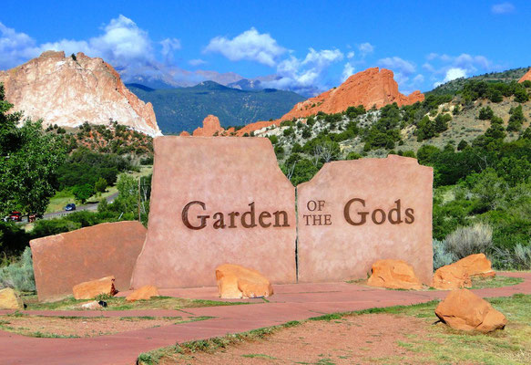 Garden of the Gods - Colorado by Ralf Mayer