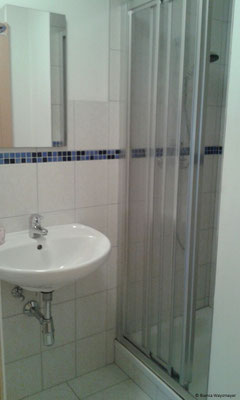 2. Zimmer Bad/Dusche