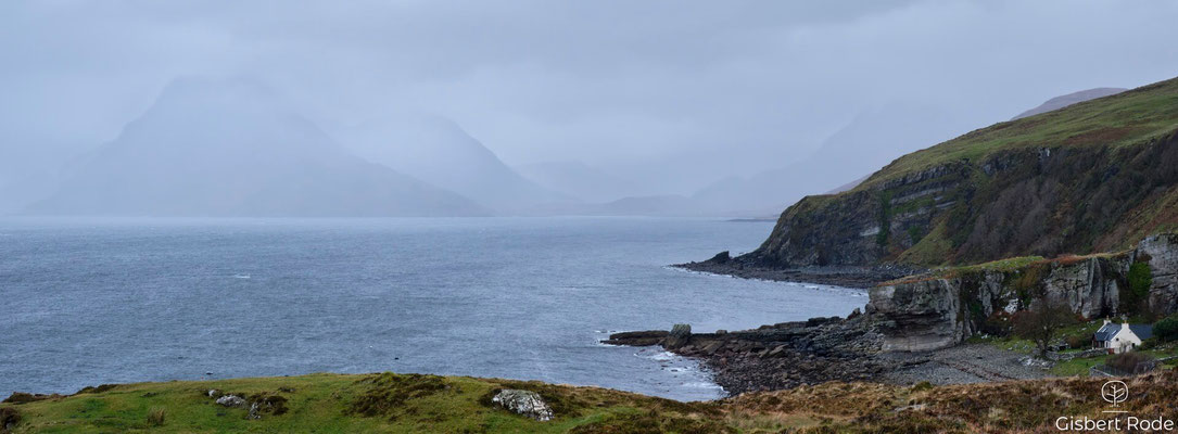 Blick von den Klippen vor Elgol