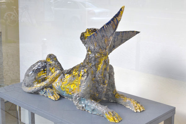 Jeroen Cremers, The guardian 1, glazed ceramics, 2021, 90 x 35 x 65 cm