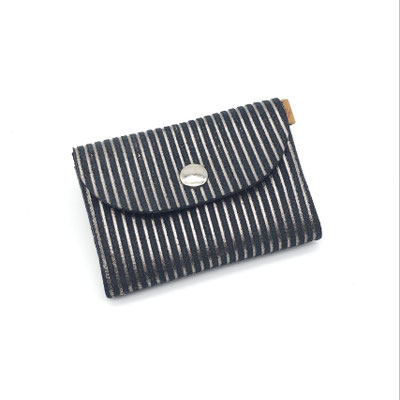 Porte-cartes-monnaie-cuir-acier-artisan-création-Lyon-Villeurbanne-maroquinerie