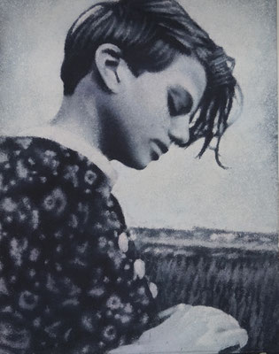 Fotografie Sophie Scholl: Spritzarbeit mit Abstreutechnik /// Photography of Sophie Scholl: Spatterwork using Sawdust Technique