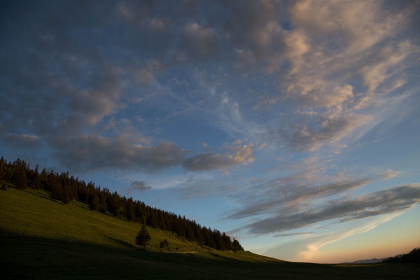 Kurz vor Sonnenuntergang beim Chasseral dem höchsten Berg des Berner Juras