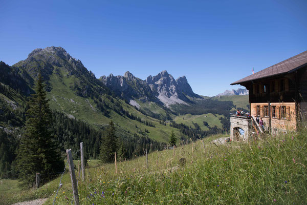 Soldatenhaus Gastlosen