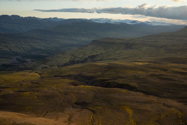 Lambatungur, Lambatungusker, Sauðhamarstindur, Lambatungnahnjùkar, Grendill, Isdalshyrna, Vesturdalsjökull