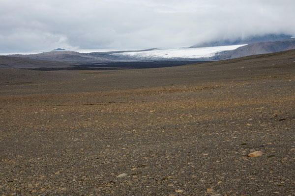 Djúpárjökull und Geirvötur in den Wolken