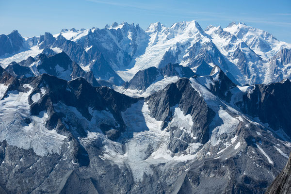 Crazy Creek Peaks, Waddington Range