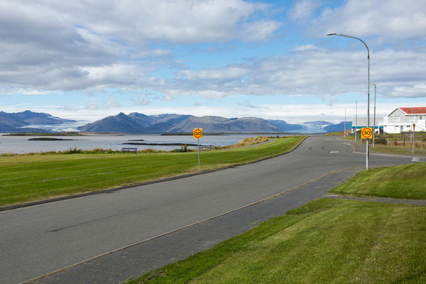 Höfn: Sandbakkavegur mit Hornafjörður, Fláajökull und Hoffellsjökull