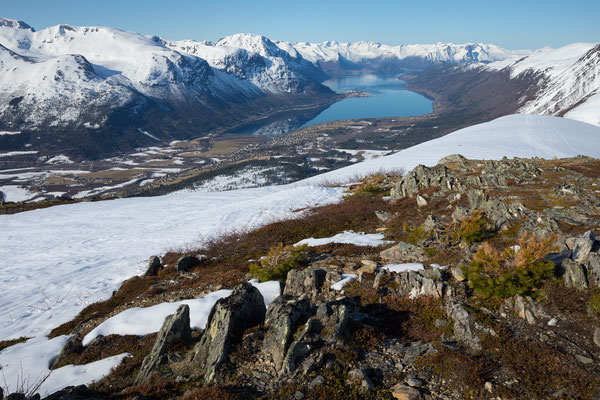 Aufstieg Kirketaket mit Isfjorden und Åndalsnes