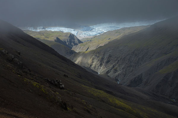 Efstafellsgil und Hoffellsjökull