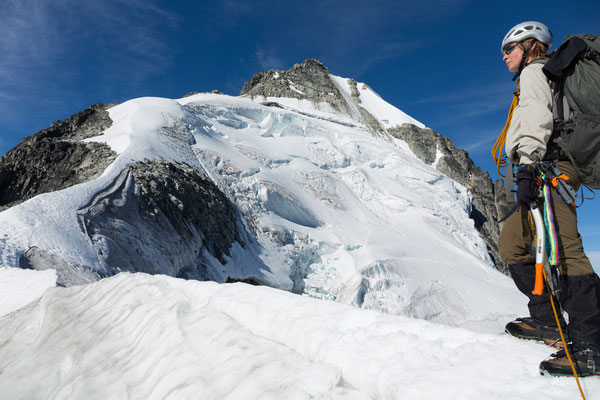 Byamee Mountain, Pantheon Range