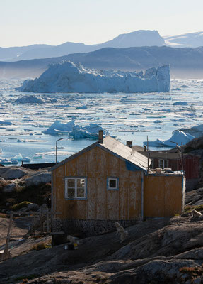 Tiniteqilaaq mit Sermilik