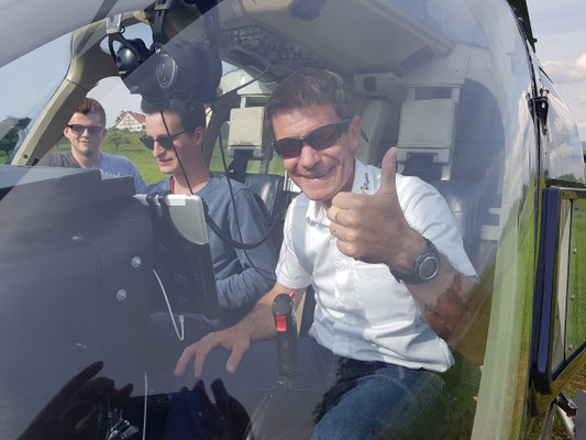 Elite Flights, Bell 206 Jet Ranger, HB-XXO, Schnupperflug, Helikopterflug, selbst Helikopter fliegen, selber Helikopter fliegen