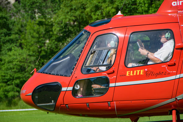 Elite Flights, VIP- Taxiflug, Helikoptertaxi, AS 350 Ecureuil, HB-ZPF