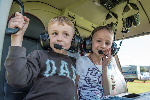 Elite Flights,  Rundflugtage wyga 2017, Wynau, Happy Kids
