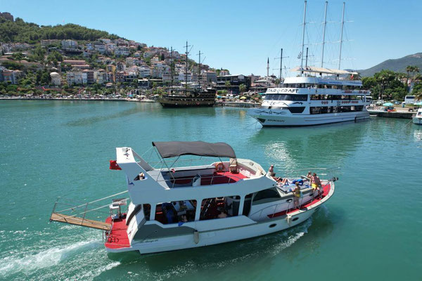Rent Yacht in Konakli