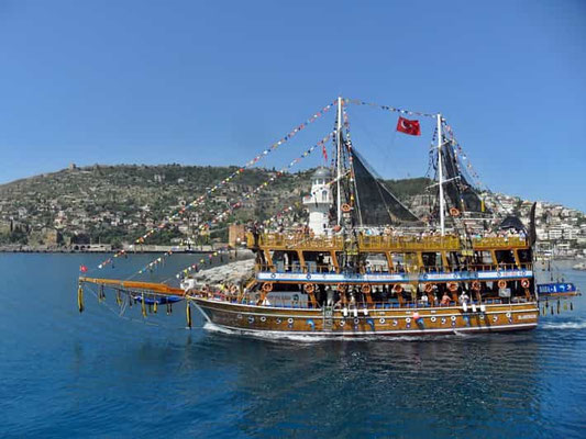 Alanya City & Sightseeing  with Boat Trip, Lunch and Cable from Side