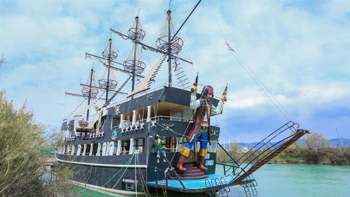 Piratenschiff Side | Beste Familien Bootstour in Side