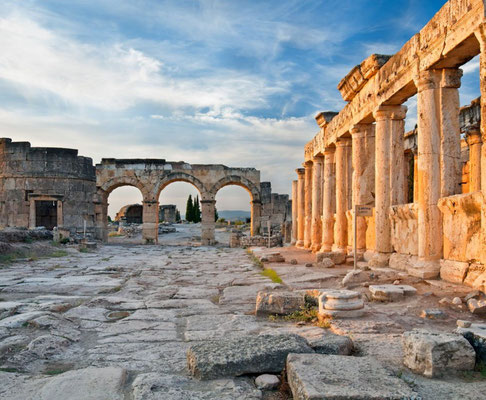 Pamukkale Touren von Antalya -Side -Alanya
