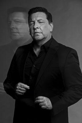 Julio Cesar Rodríguez, periodista y presentador de televisión