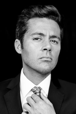 Humberto Sichel, periodista, locutor radial y presentador de televisión.