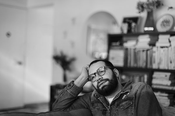 Nicolás Copano, ​ columnista, conductor de radio y televisión, docente, guionista, escritor, productor, streamer, podcaster.