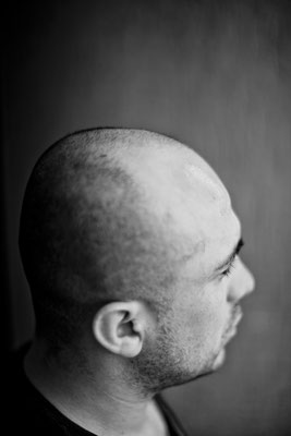 Luis Barrales, actor, dramaturgo, director y guionista.