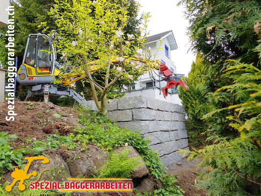 Spezial-Baggerarbeit Adrian Krieg  Telefon 079 586 32 47 Natursteinmauern Granitmauern Sandsteinmauern Felsbruchmauern Stützmauern