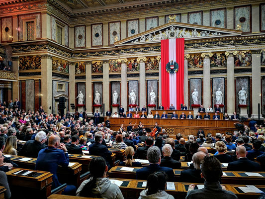 Eröffnung Parlament & Angelobung Bundespräsident (ORF) 