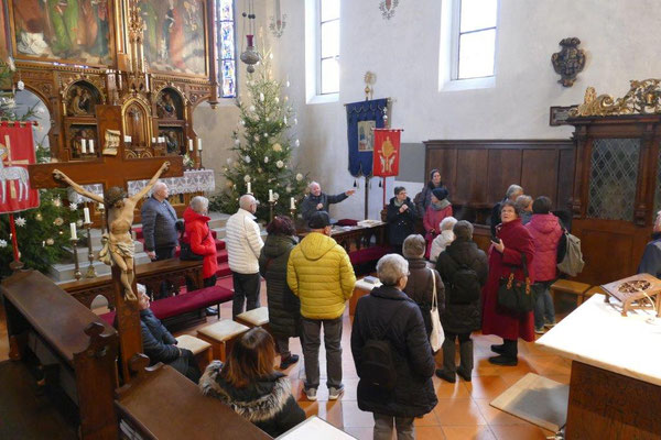 6.Jan 2023 Krippenfahrt nach Oberstadion Kirchenführung in St. Martinus 