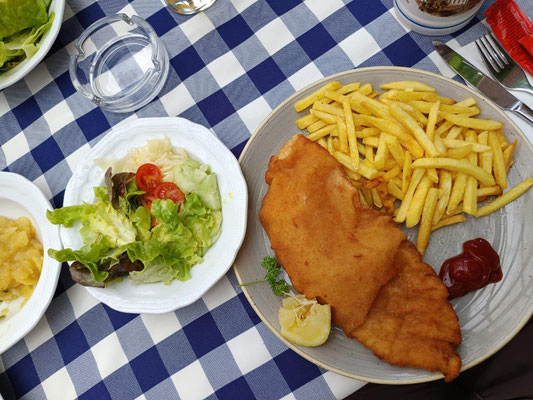 2024 06 22 Kolping Radelfahrt Anhausen Mittagessen mh lecker