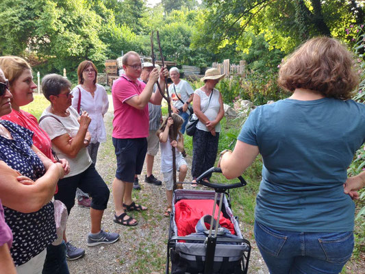 2022 08 05 Kolping Kloster Holzen auf der Kräuterwanderung