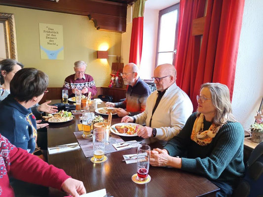 Mittagessen im Brauereigasthof Münz