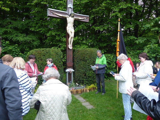 2019 05 28 Kolping Bittgang zum Kobel. Andachtsstation am Klinikum Park Kreuz