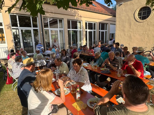 2025 07 18 Pfarreigrillen mit Kolping