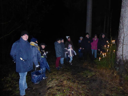 2019 12 27 Kolping Waldweihnacht bei Rettenbergen 