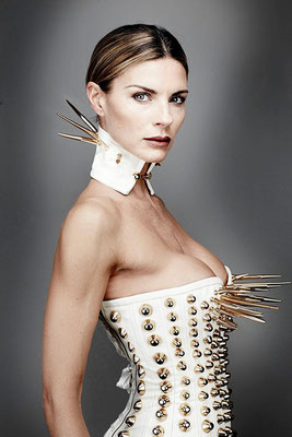 Martina Colombari by ph. Giovanni Gastel styled by Paolo Lattuada